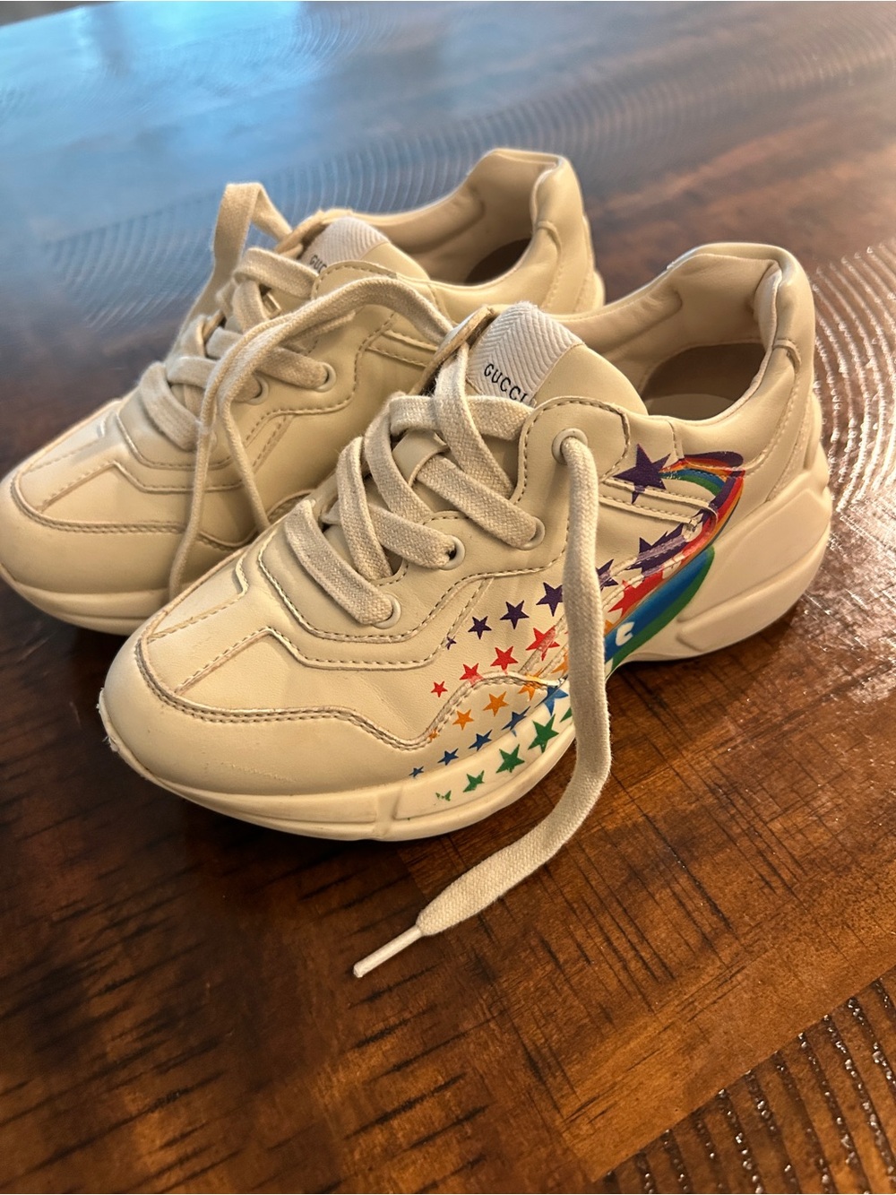 Gucci Cream Kids Sneakers with Rainbow and Star Motif